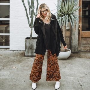 Snakeskin Print Zip-Up Pants